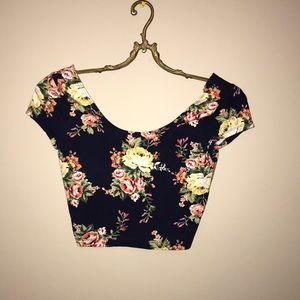 Super cute crop top